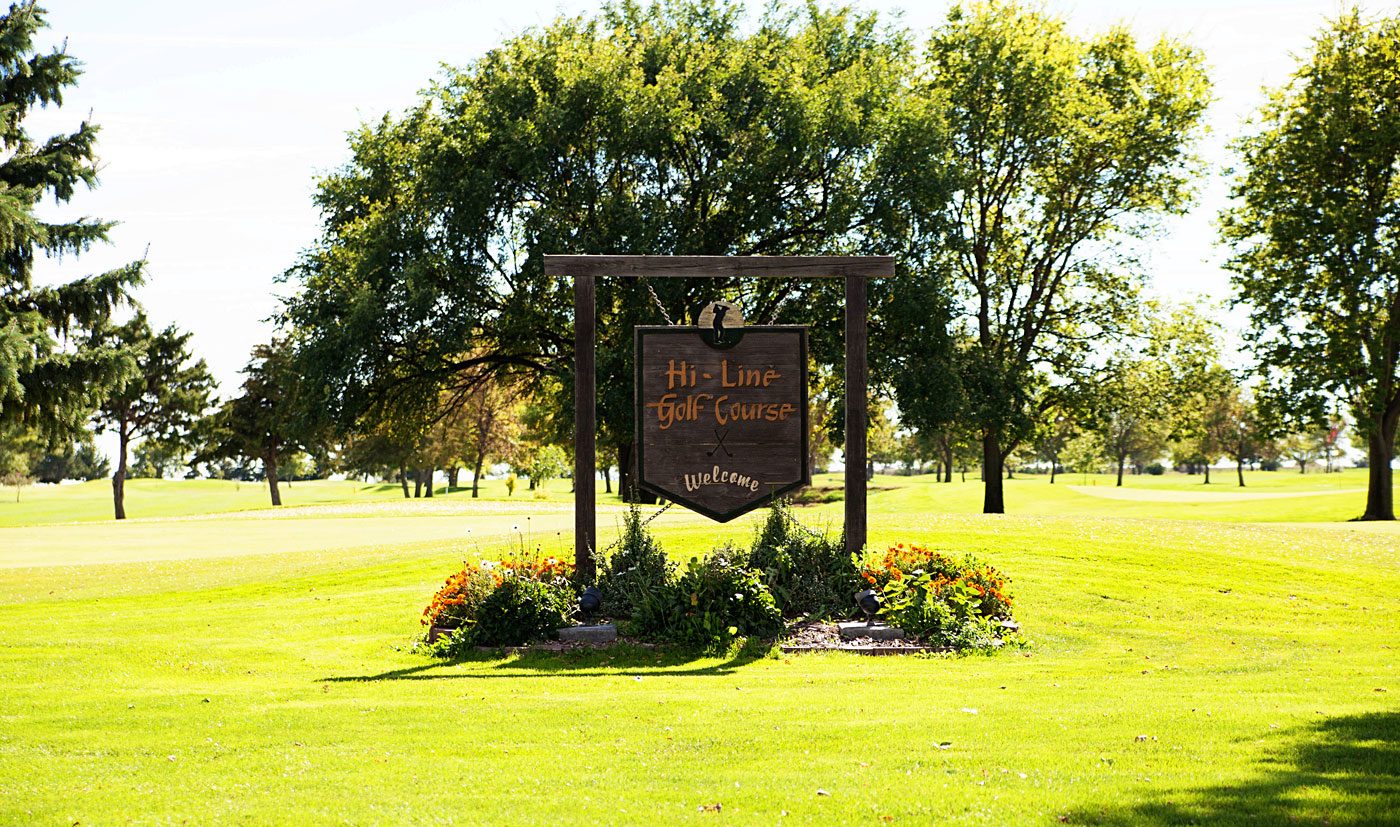Hi-Line Golf Course sign